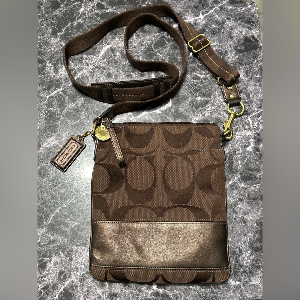 COACH Signature Swingpack Crossbody Bag Monogram Jacquard Leather Shoulder Bag